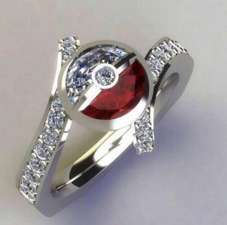 Красивое кольцо с покеболом